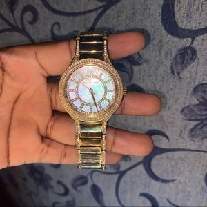 Gently used Michael Kors Diamond & Gold WATCH!